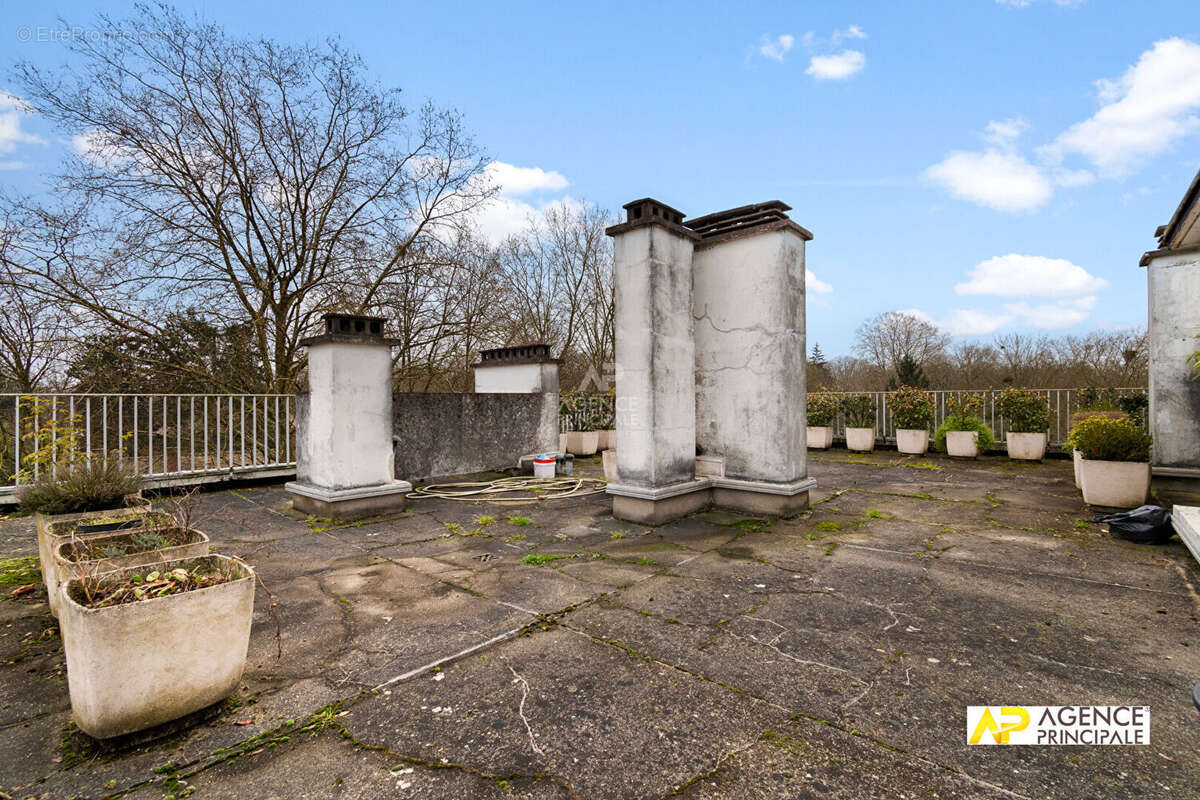 Appartement à MAISONS-LAFFITTE