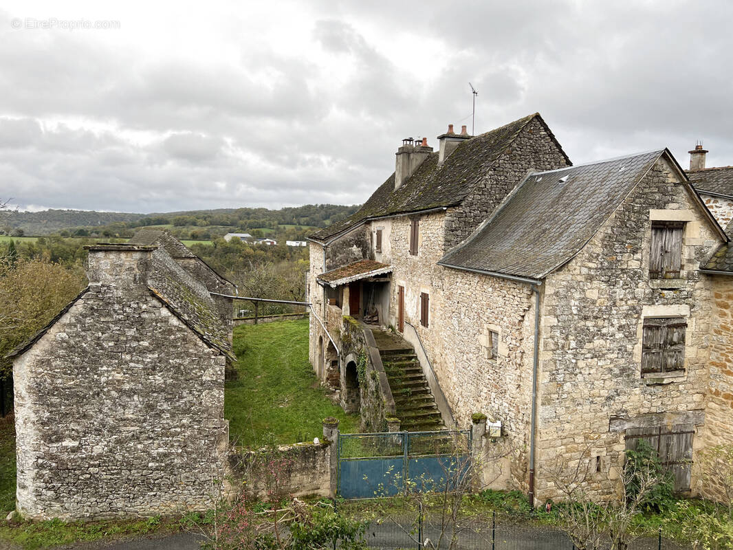 Maison à VALADY