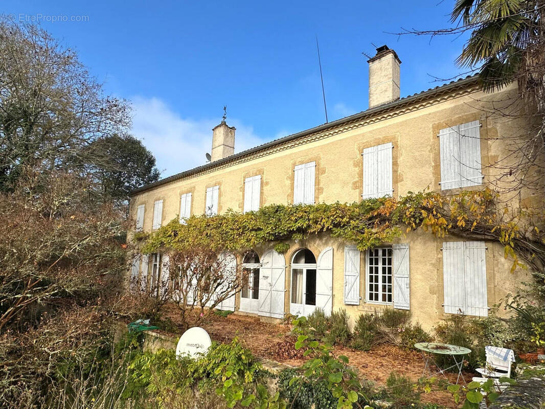 A vendre côté Marciac demeure sur 9 hectares - Maison à MARCIAC