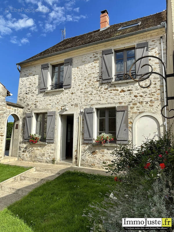 Maison à BEZU-SAINT-GERMAIN