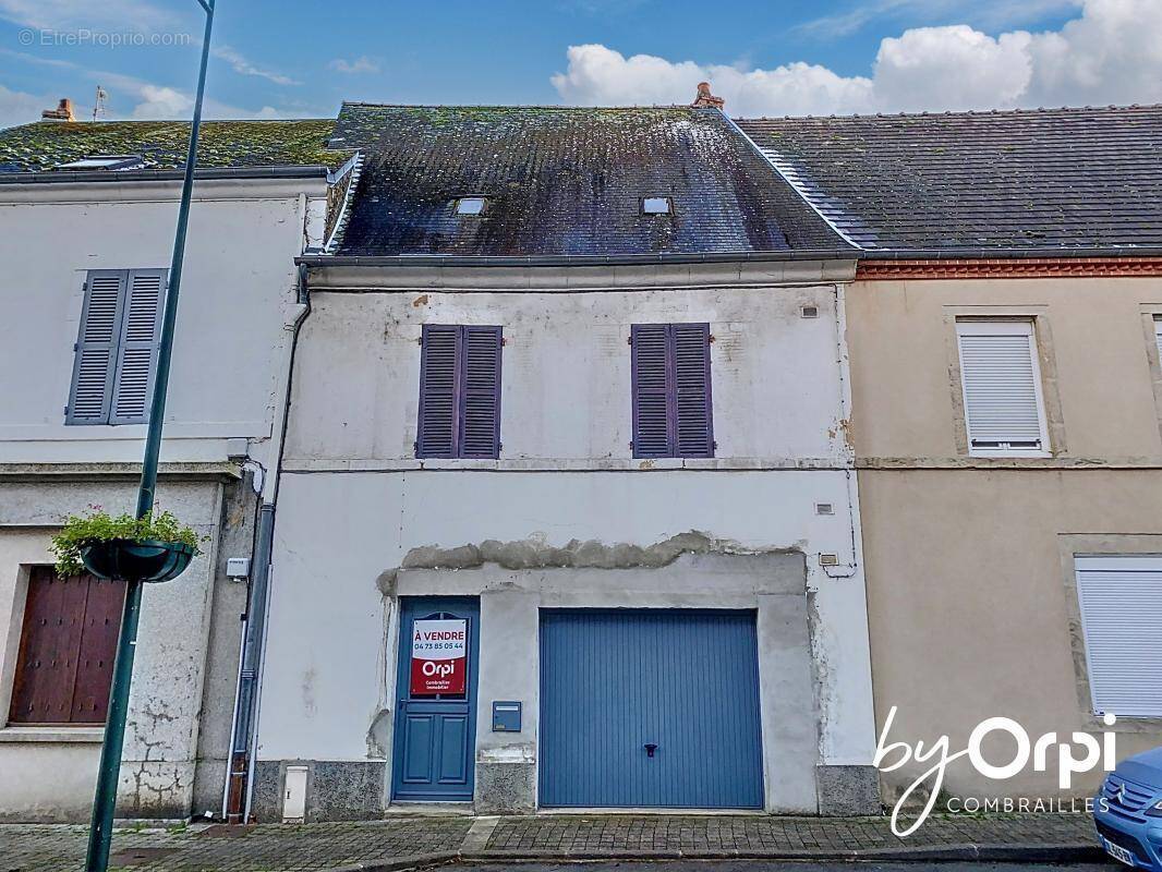 Maison à MARCILLAT-EN-COMBRAILLE