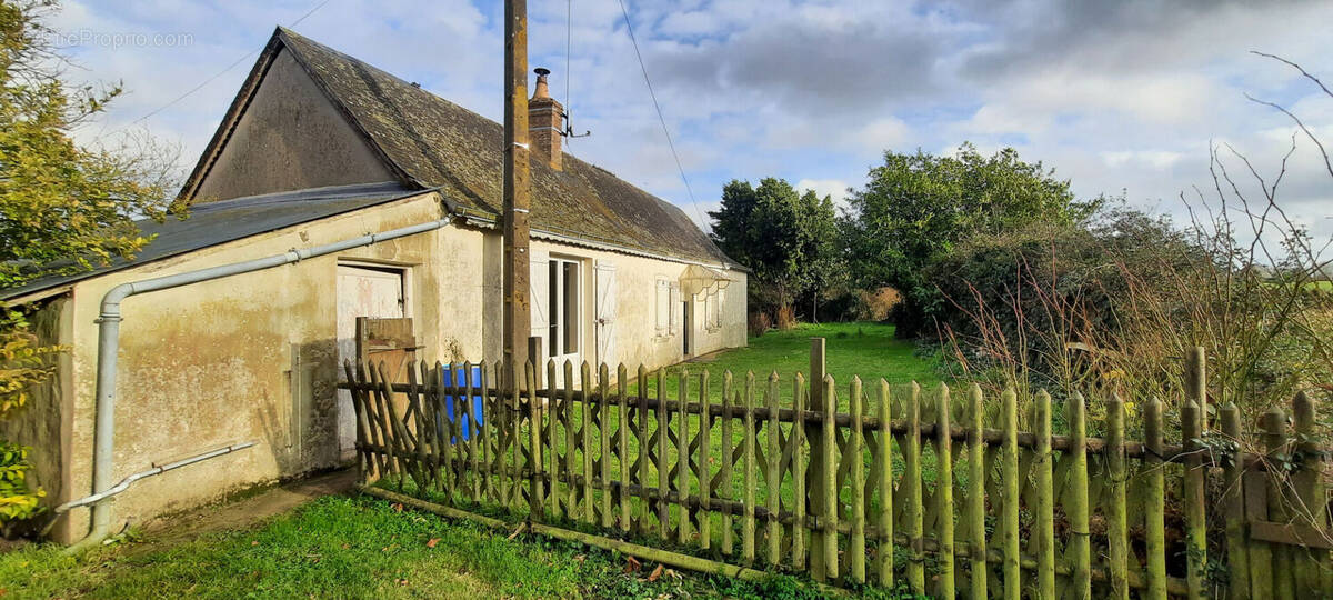 Maison à HOUSSAY