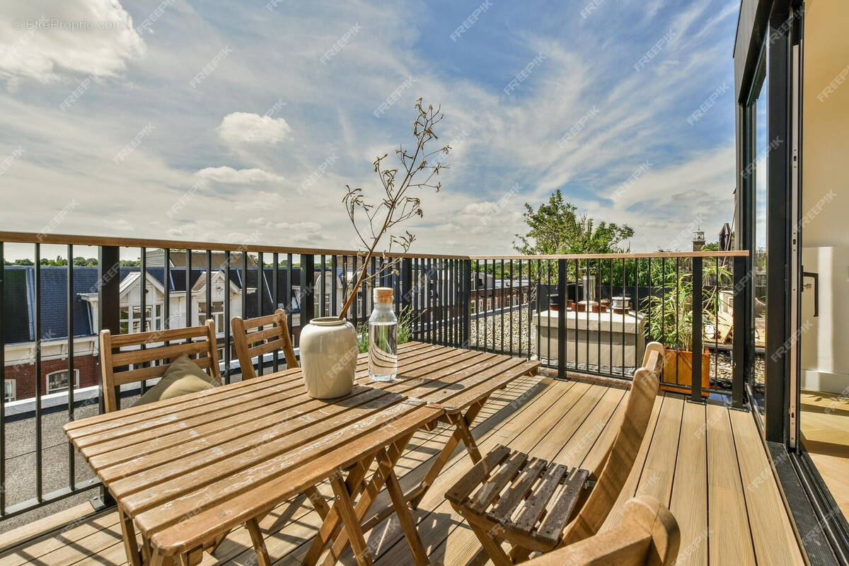 Appartement à MAISONS-ALFORT