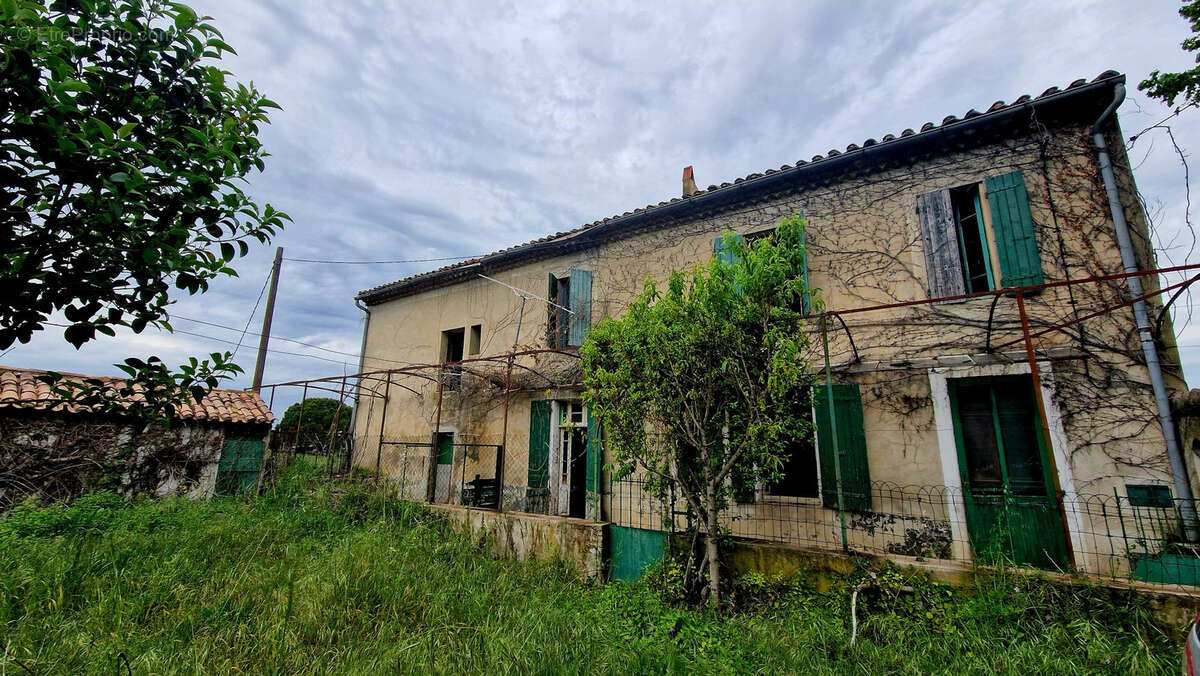 Maison à BOLLENE