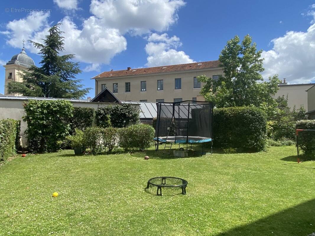 Appartement à VERSAILLES