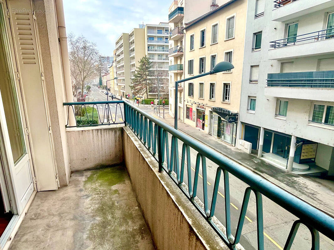 Appartement à VILLEURBANNE