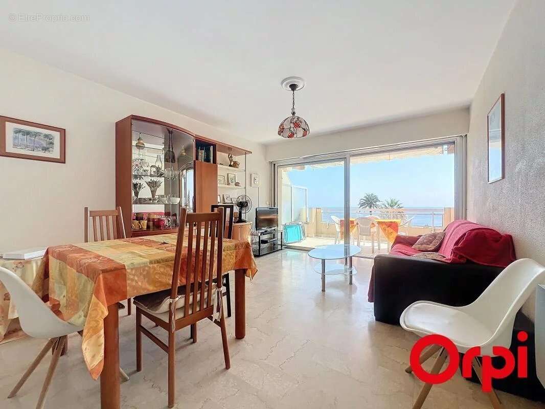 Appartement à MENTON