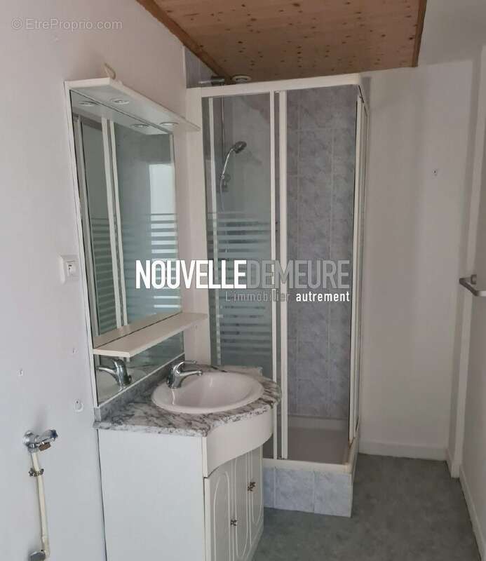 Appartement à FOUGERES