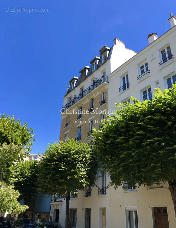 Appartement à ISSY-LES-MOULINEAUX