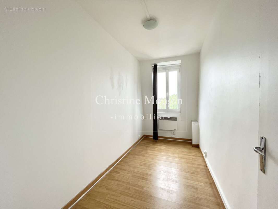 Appartement à ISSY-LES-MOULINEAUX