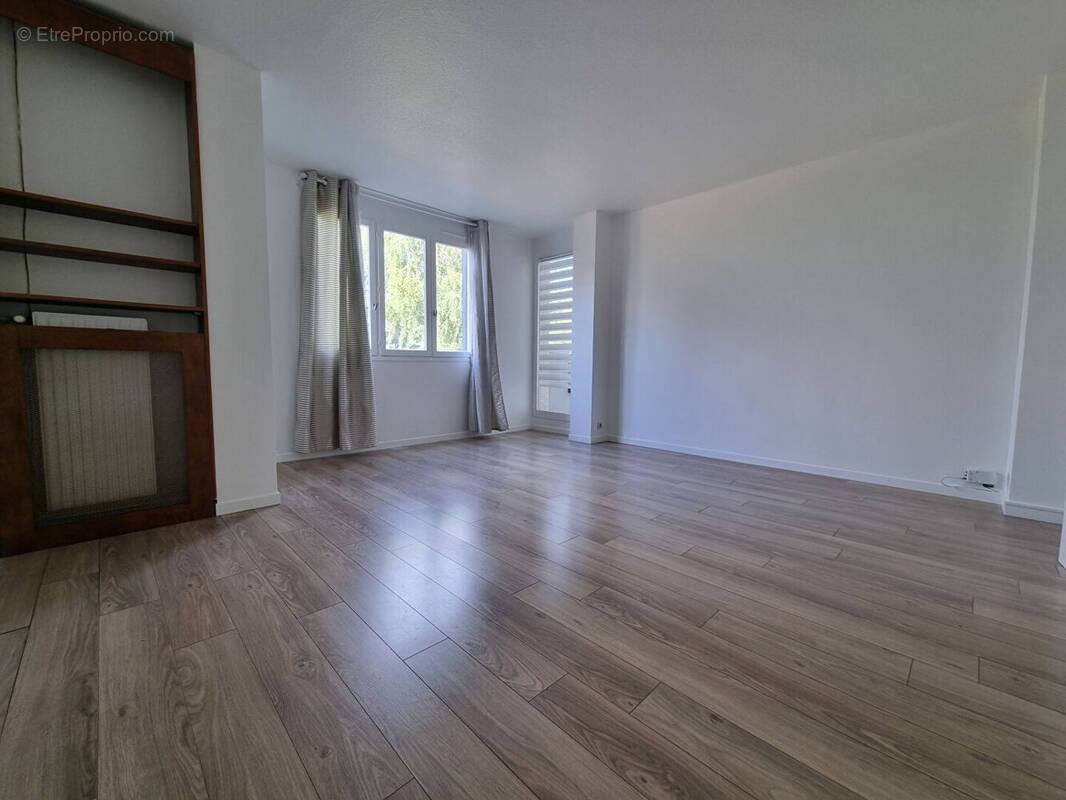 Appartement à FONTENAY-SOUS-BOIS