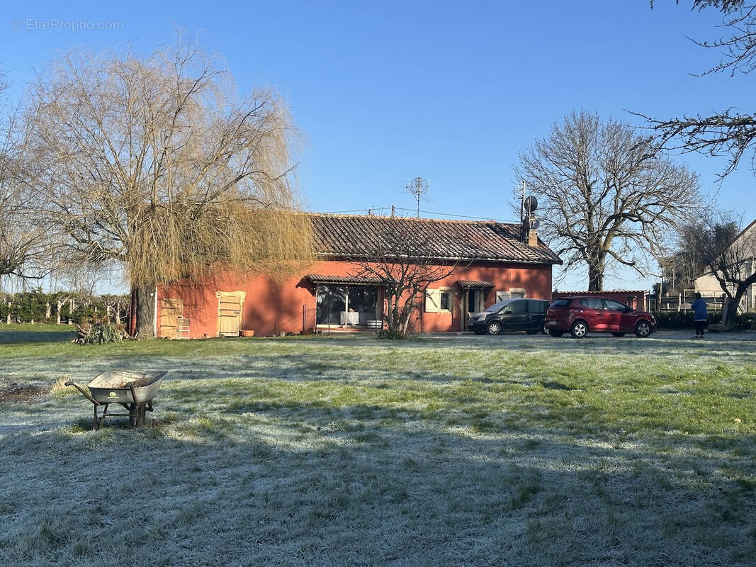 Maison à SEMUR-EN-BRIONNAIS