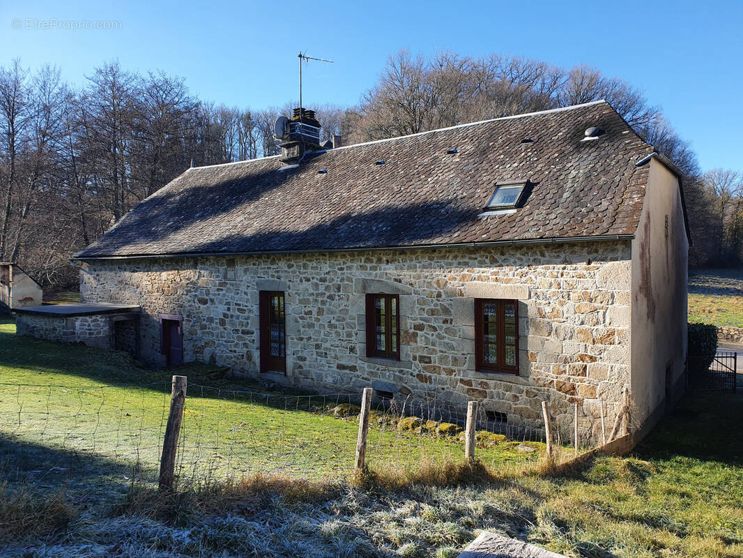 Maison à ESPAGNAC