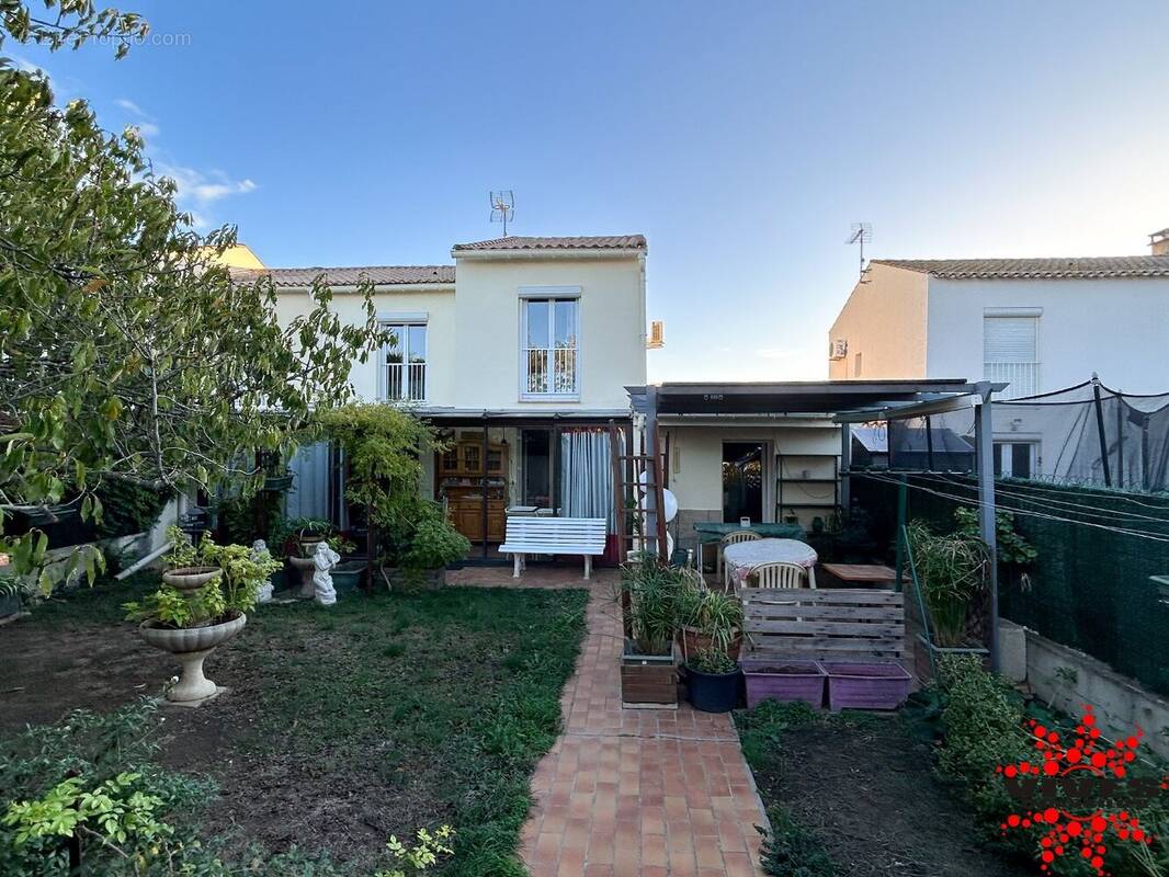 Maison à VILLENEUVE-LES-BEZIERS