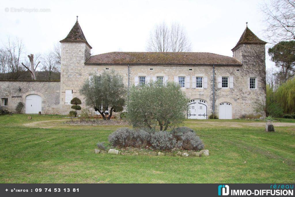 Maison à LAUZERTE