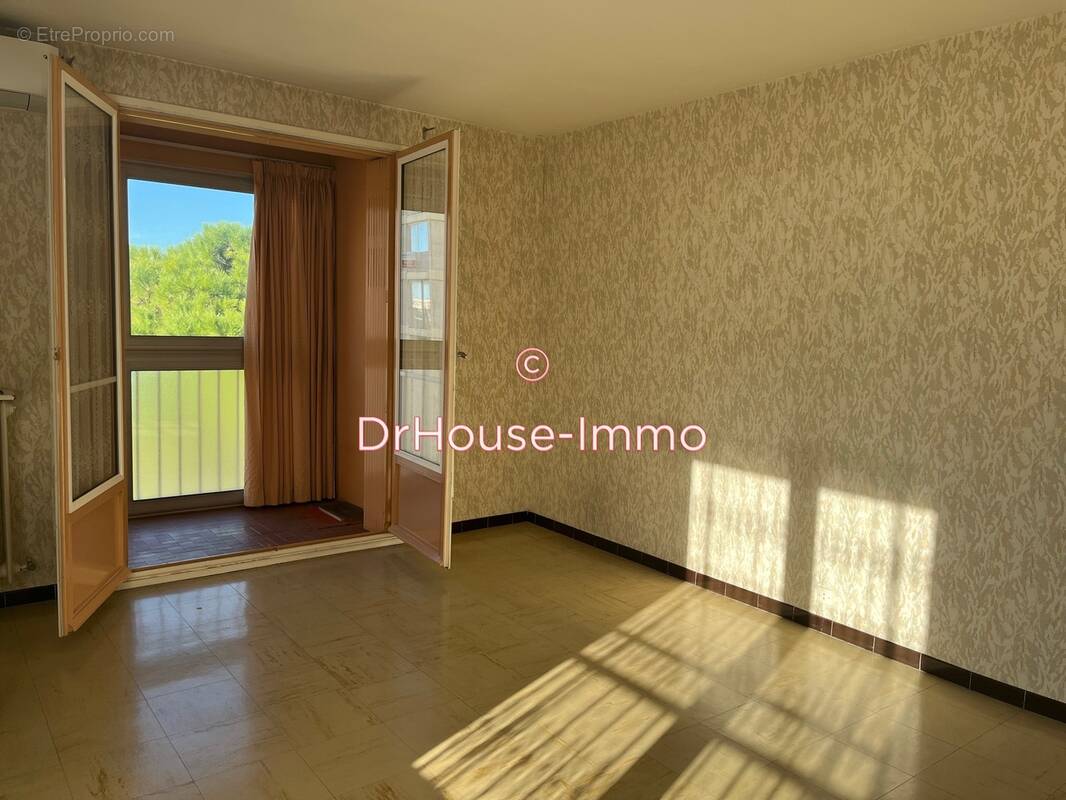 Appartement à MARSEILLE-10E