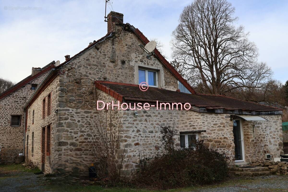 Maison à SAINT-VAURY