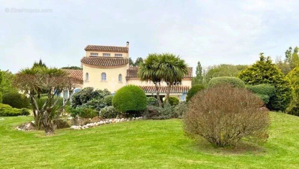 Maison à CASTRES