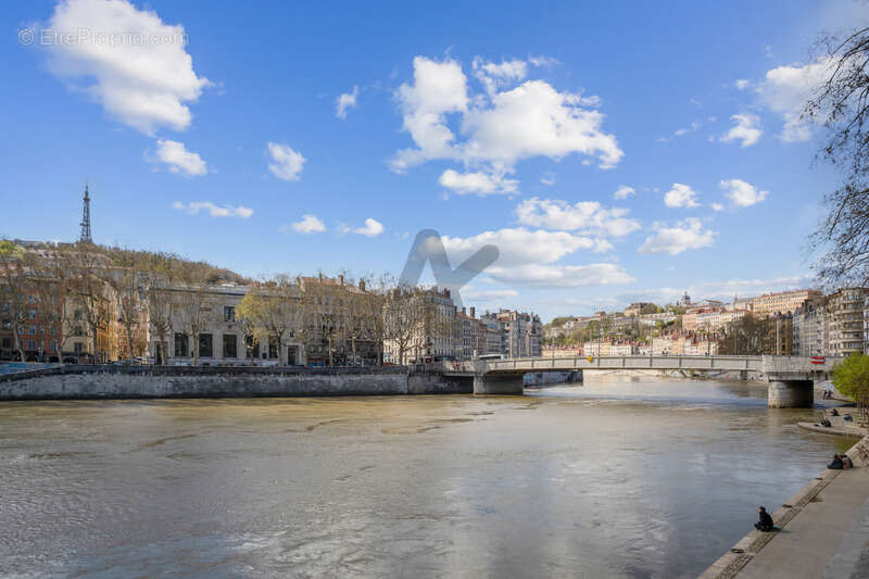 Appartement à LYON-1E