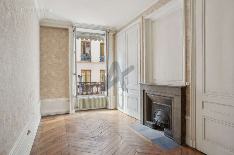 Appartement à LYON-1E