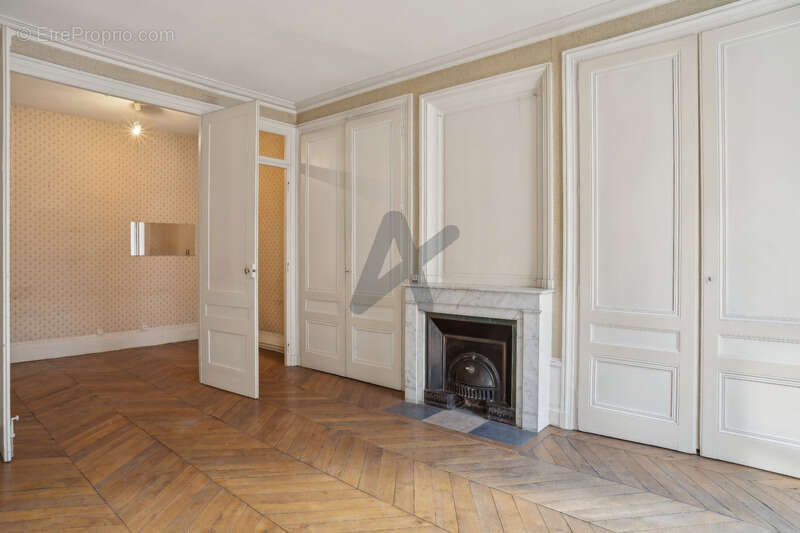 Appartement à LYON-1E