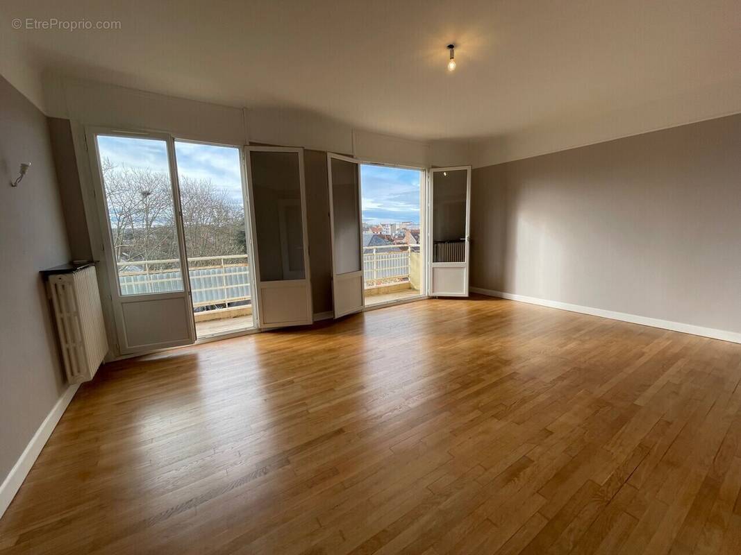 Appartement à VICHY