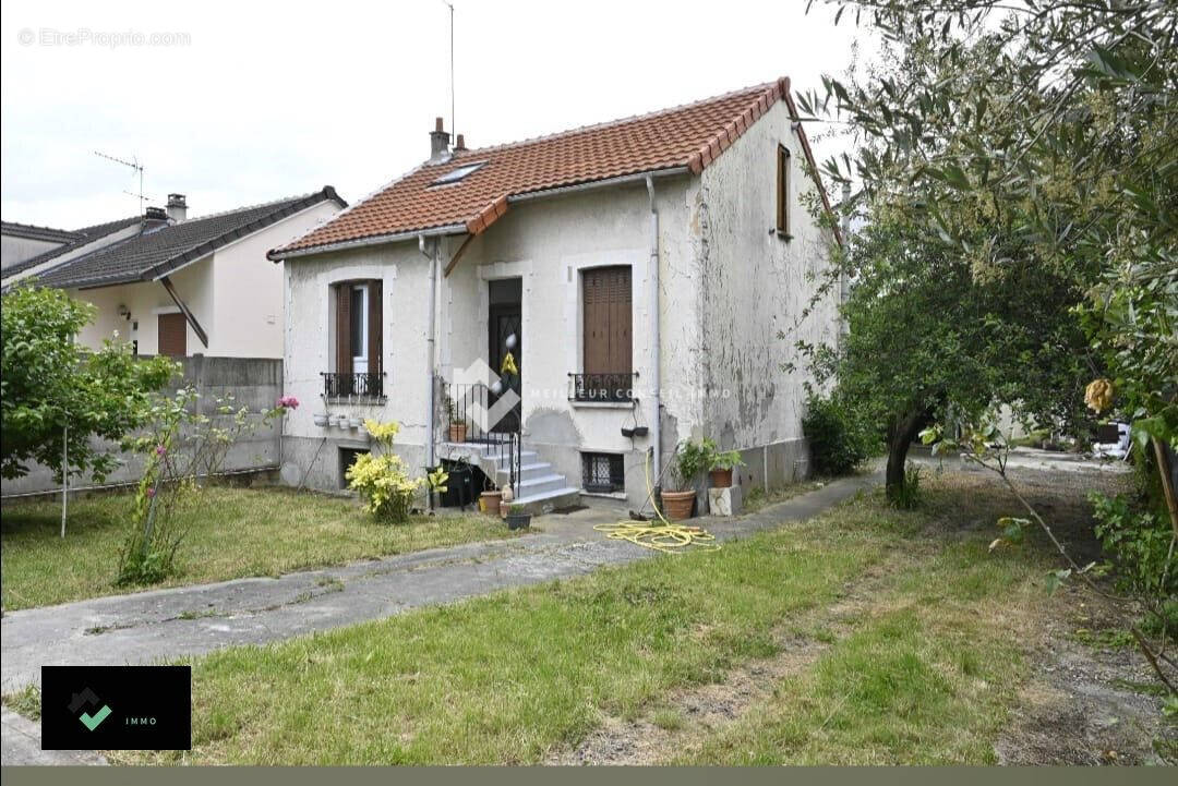 Maison à CHOISY-LE-ROI