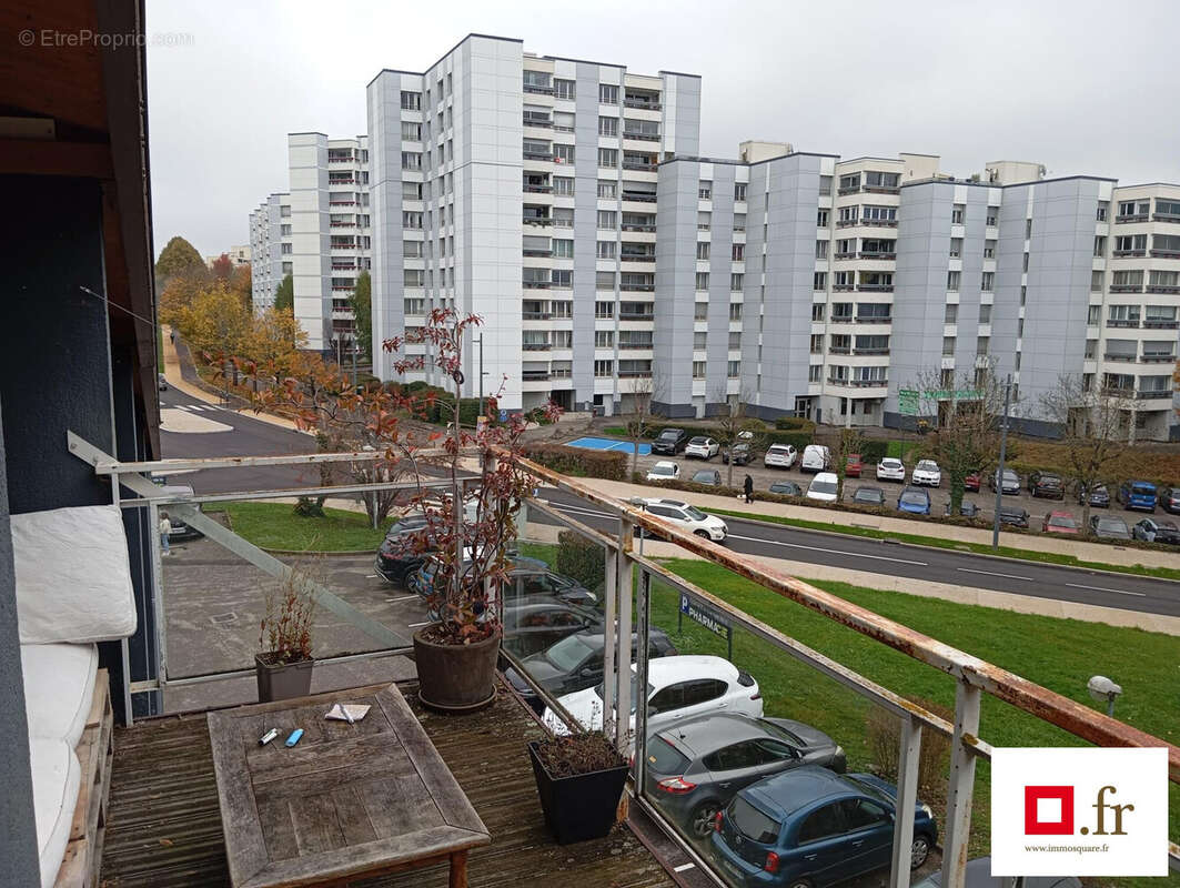 Appartement à SAINT-GENIS-POUILLY