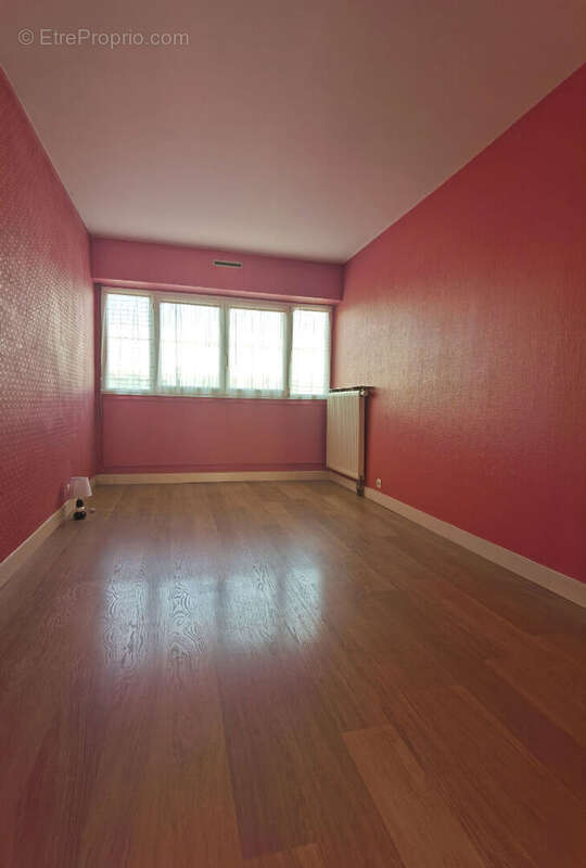 Appartement à ROSNY-SOUS-BOIS