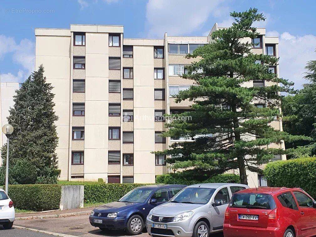 Appartement à VILLIERS-LE-BEL