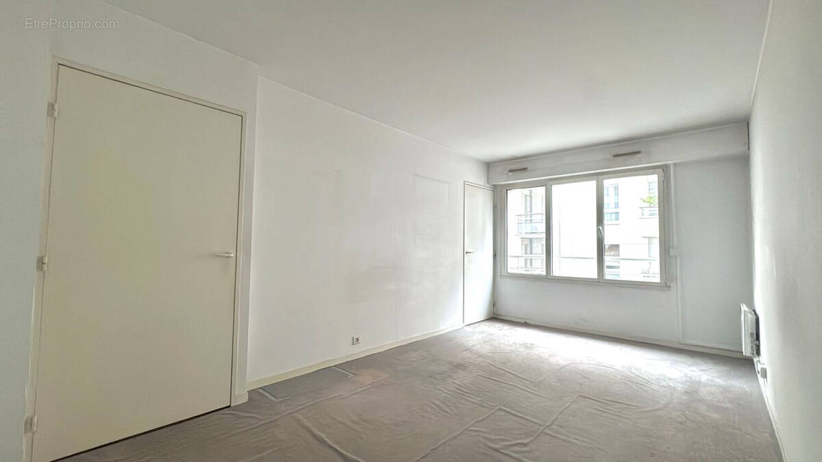 Appartement à PARIS-12E