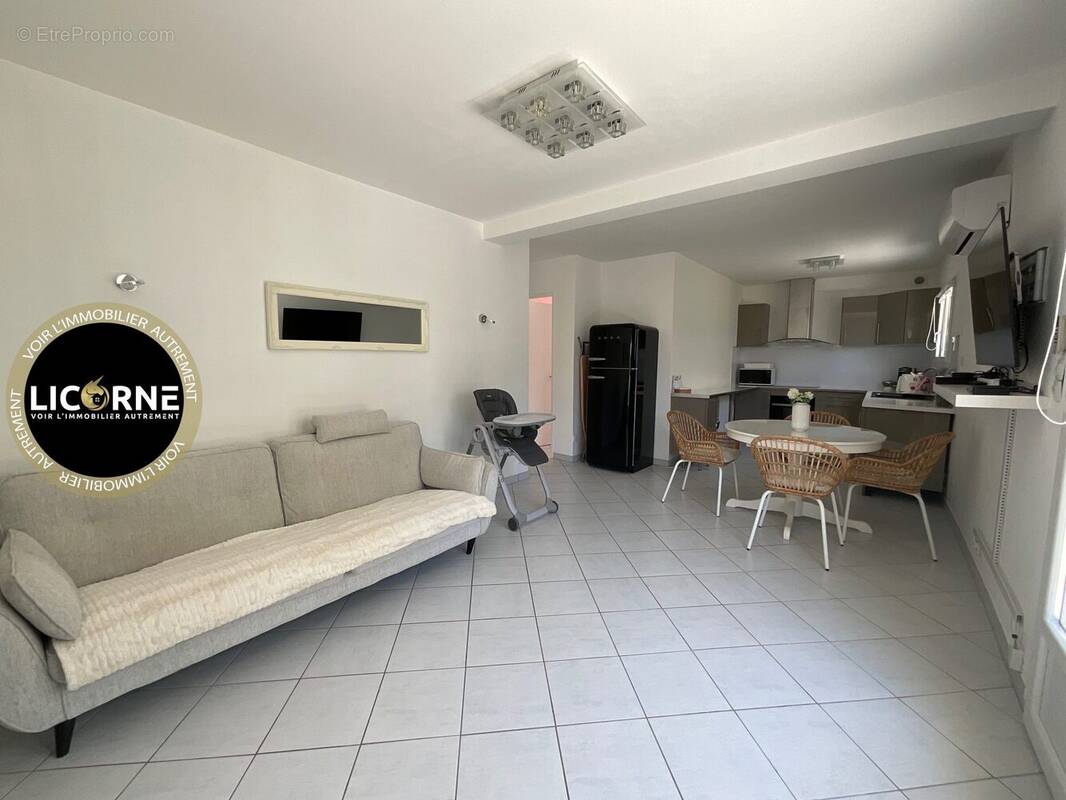 Appartement à ENSUES-LA-REDONNE