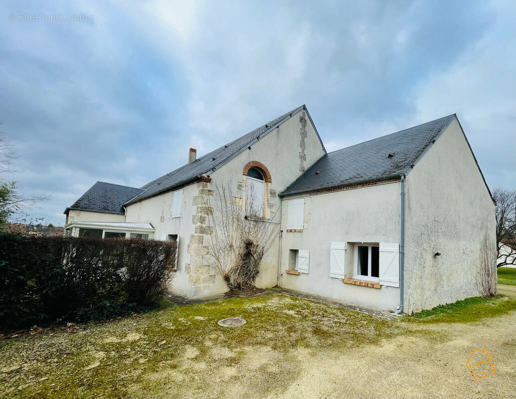 Maison à SAINT-DOULCHARD