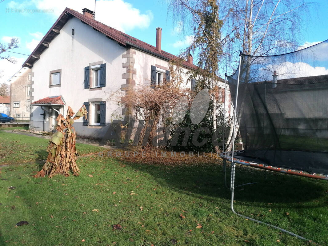 Maison à FROIDECONCHE