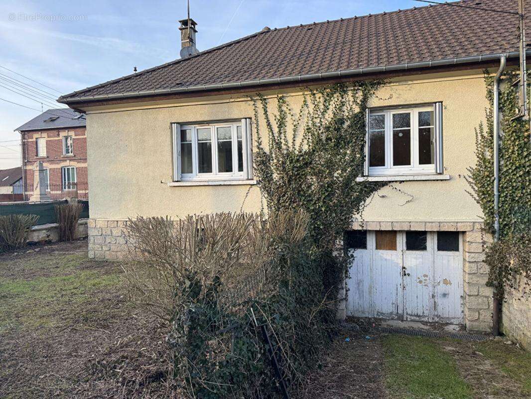 Maison à VILLERS-COTTERETS