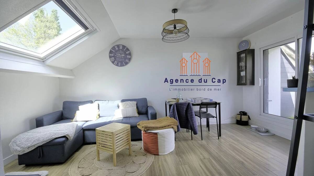 Appartement à COURSEULLES-SUR-MER