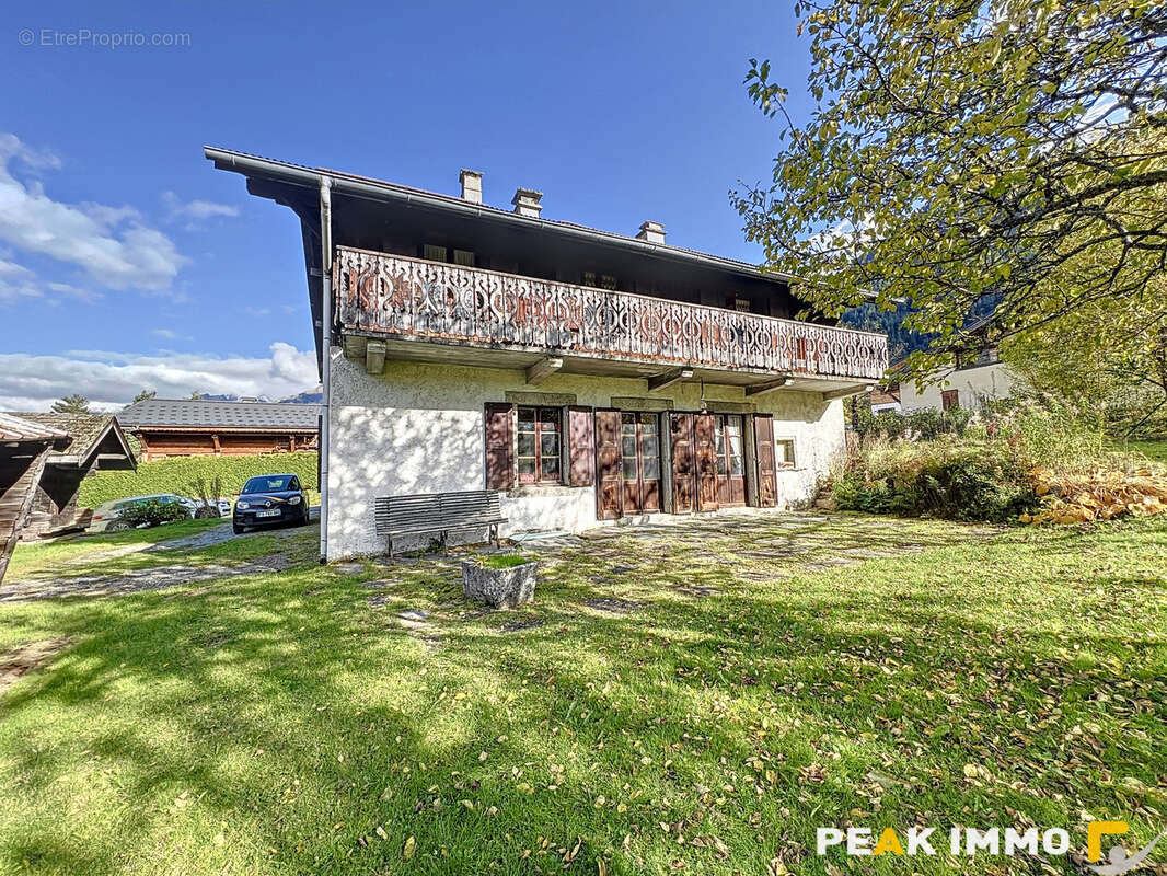 Maison à LES HOUCHES