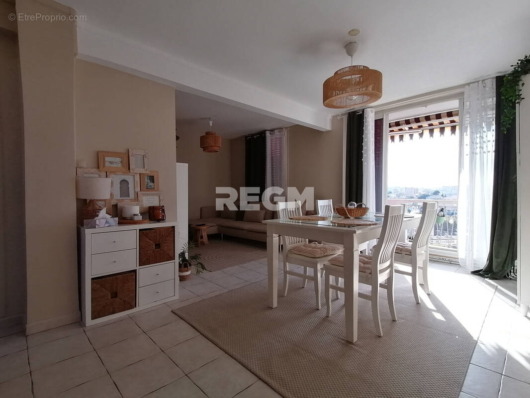 Appartement à MARSEILLE-14E