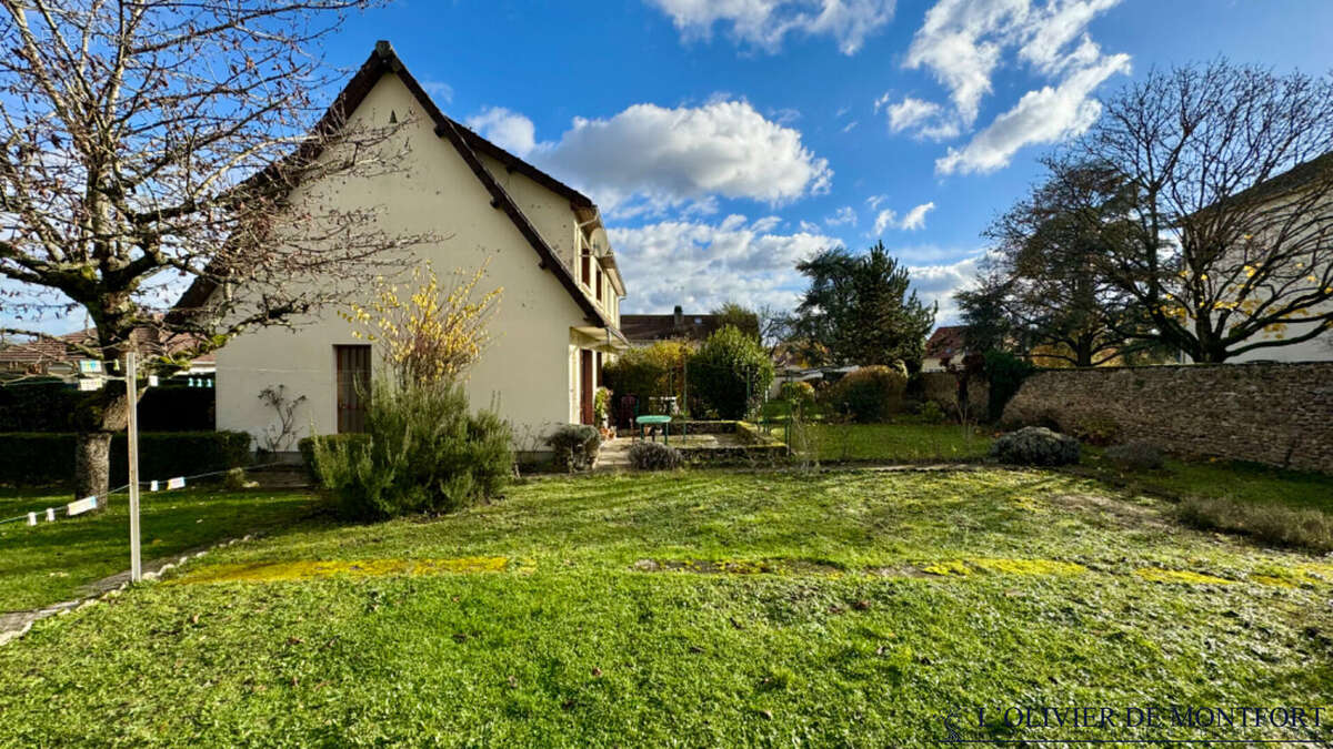 Maison à MONTFORT-L&#039;AMAURY