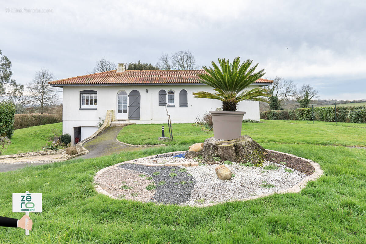 Maison à LE CHAMP-SAINT-PERE