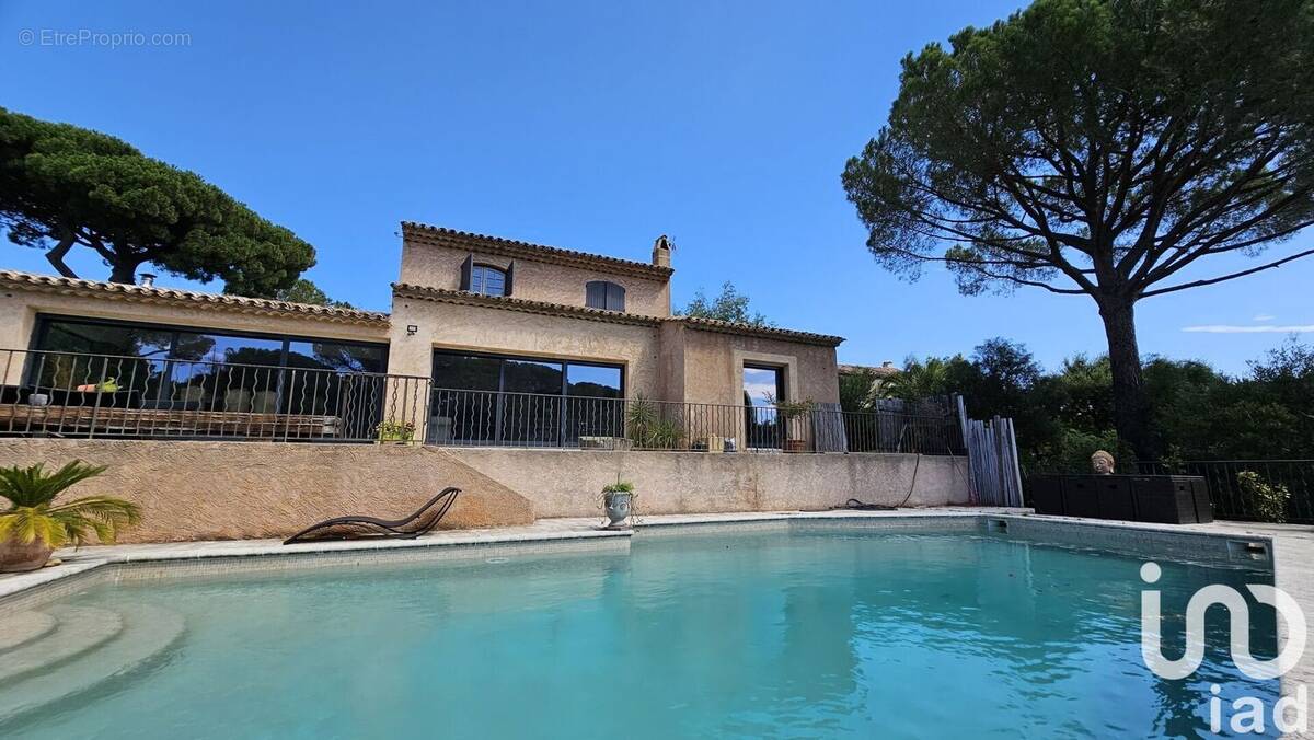 Photo 1 - Maison à GRIMAUD