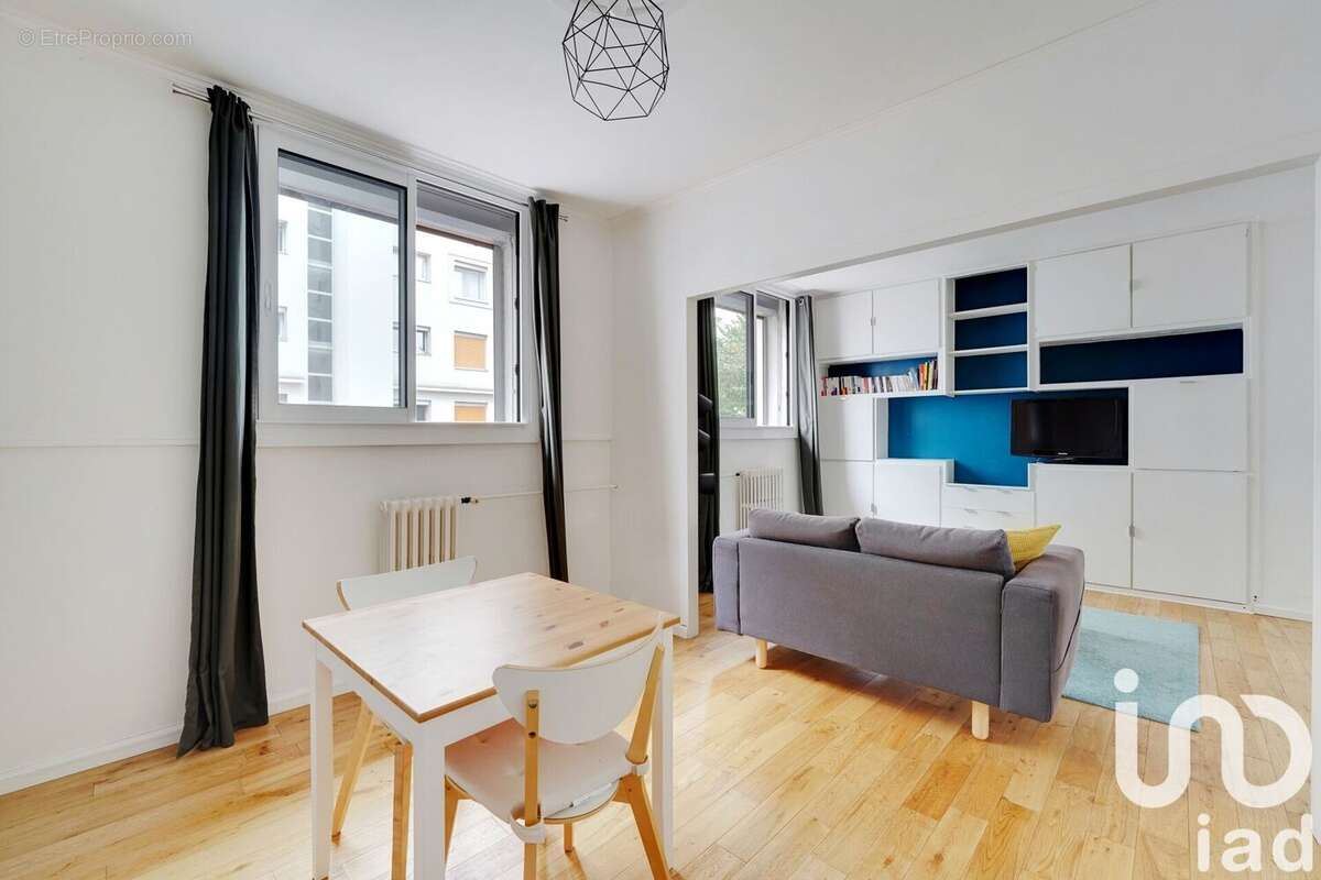 Photo 6 - Appartement à ISSY-LES-MOULINEAUX