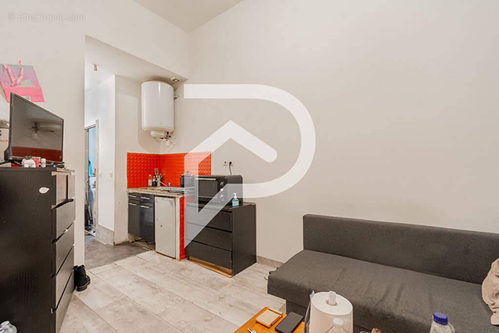 Appartement à MARSEILLE-1E