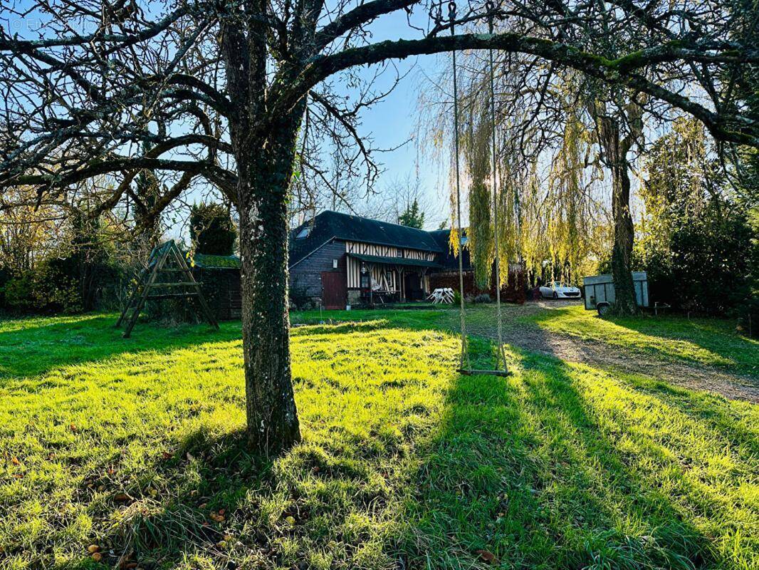 Maison à PONT-L&#039;EVEQUE