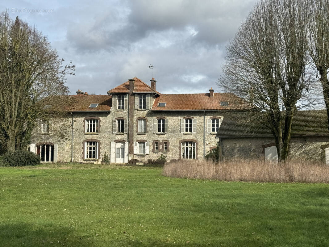 Maison à SAINTINES