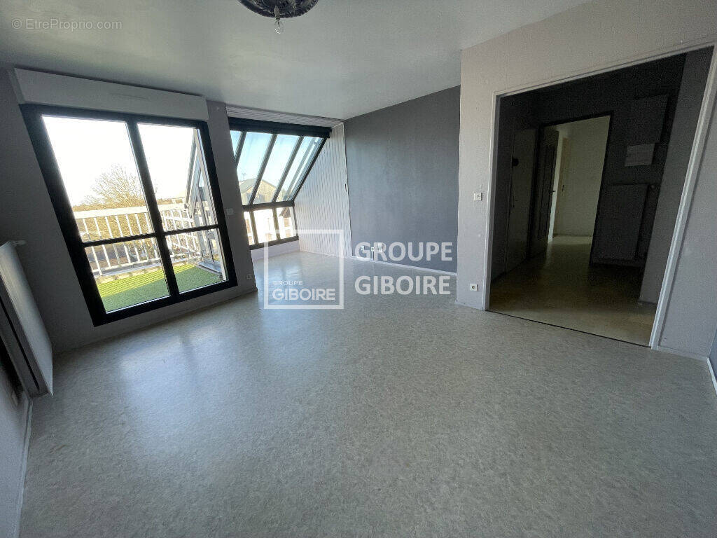 Appartement à PACE