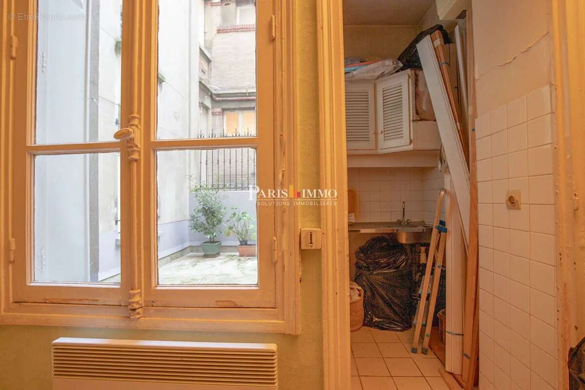 Appartement à PARIS-18E