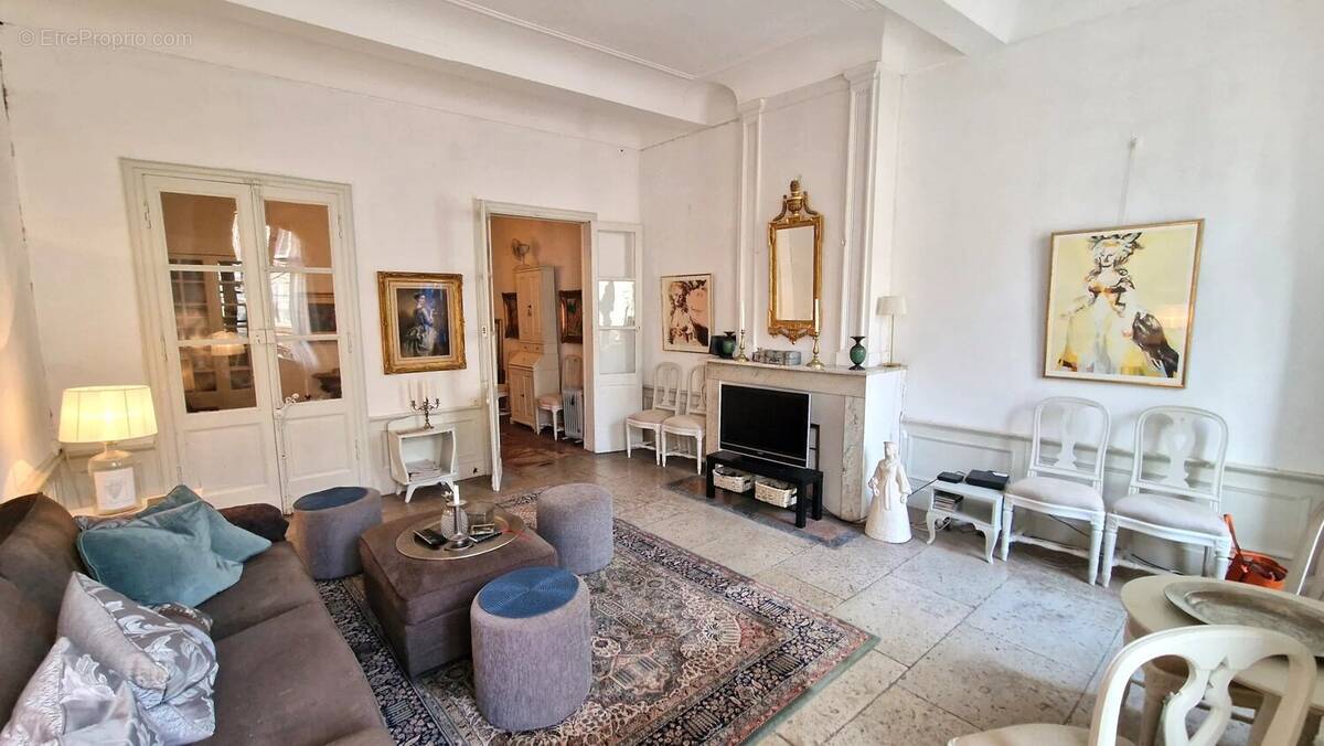 Appartement à PEZENAS