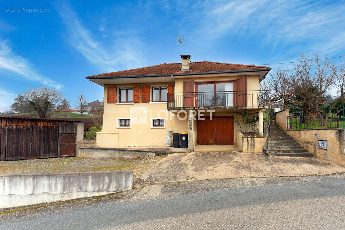 Maison à EVEUX