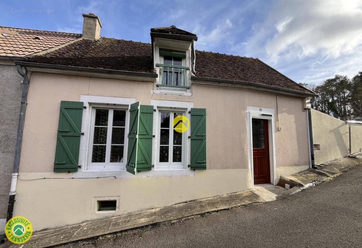 Maison à CHATEAUNEUF-SUR-CHER